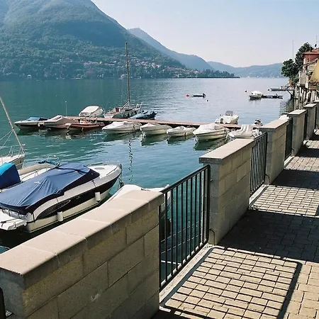 Daire Vignola Sleeps 8